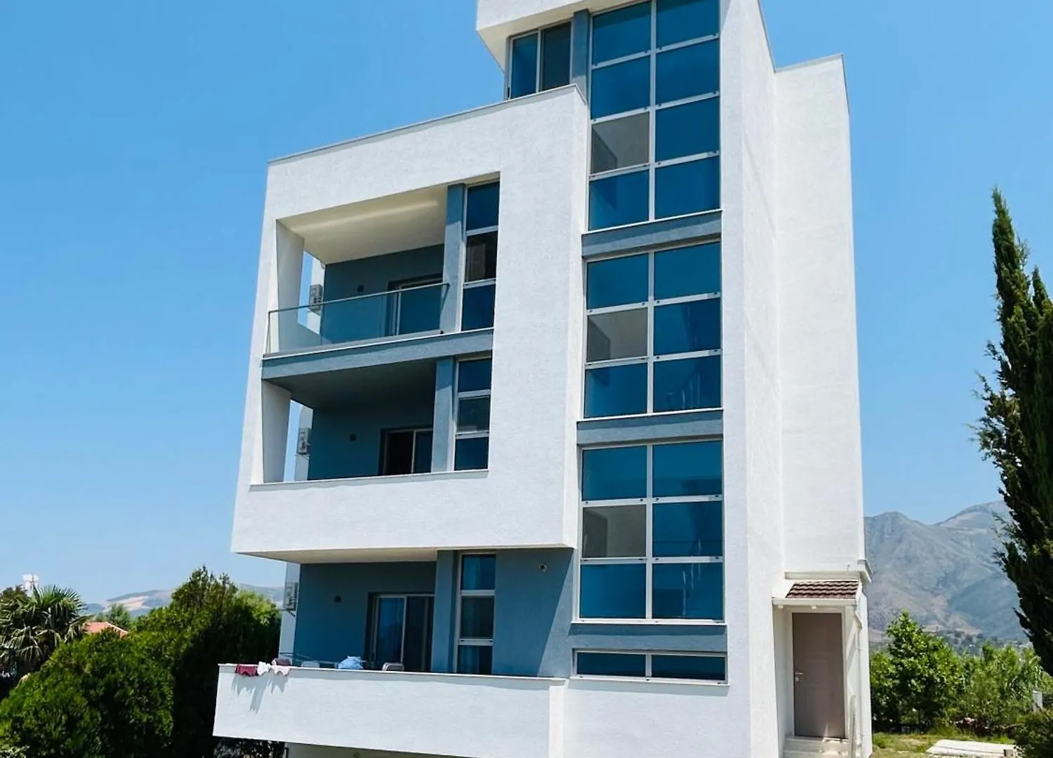 River Residence أوريكوم 0*,